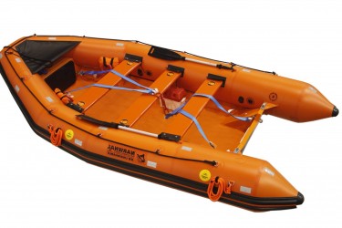 NARWHAL SV420 RESCUE BOAT C/W SOLAS ACCESSORIES, COMPLETE